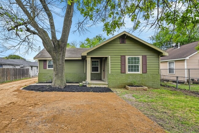 property at 5540 Rand St