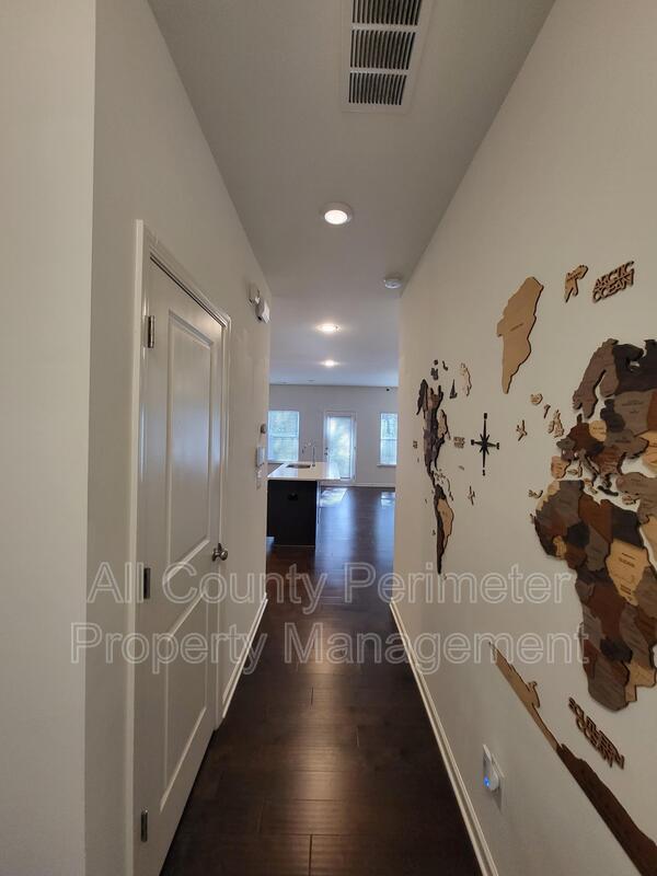 5163 Madeline Pl in Stone Mountain, GA - Building Photo - Building Photo