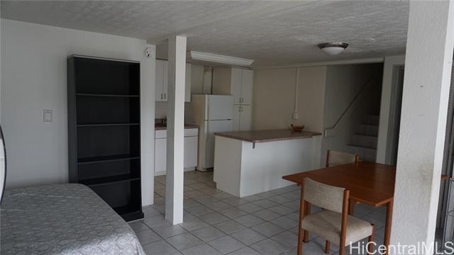2011 Oahu Ave in Honolulu, HI - Building Photo - Building Photo