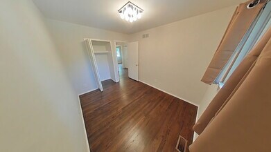 14200 Talbot St in Oak Park, MI - Building Photo - Building Photo