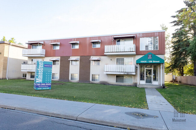 Rundvall Manor in Edmonton, AB - Building Photo - Building Photo