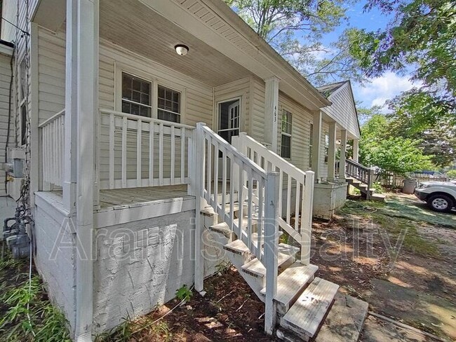 property at 463 Ramona St