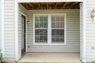 689 Winding Stream Way in Odenton, MD - Building Photo - Building Photo