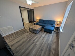 1404 Wood St in Big Spring, TX - Building Photo - Building Photo