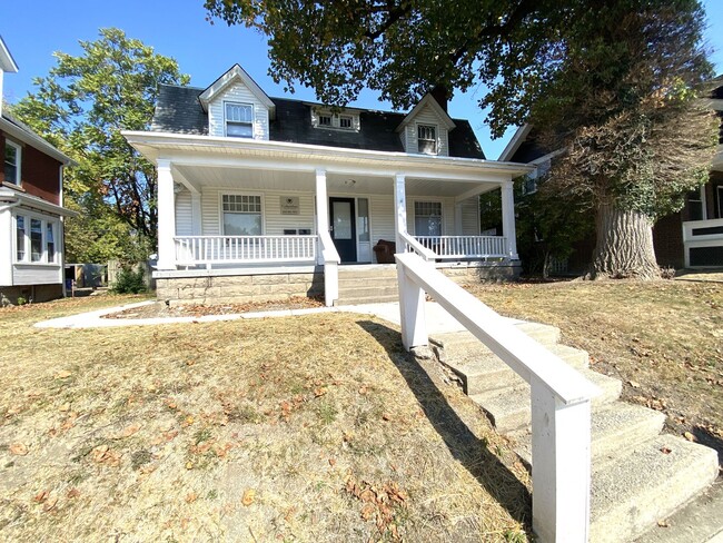 426 E 15th Ave in Columbus, OH - Building Photo - Building Photo