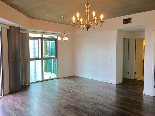 property at 801 Ash St