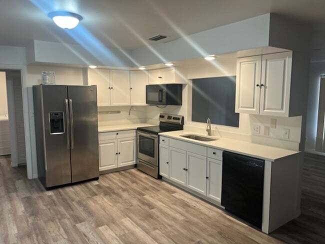 property at 1037 Apollo Beach Blvd