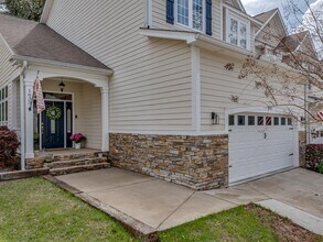 1633 Cross Pointe Way in Tallahassee, FL - Building Photo - Building Photo