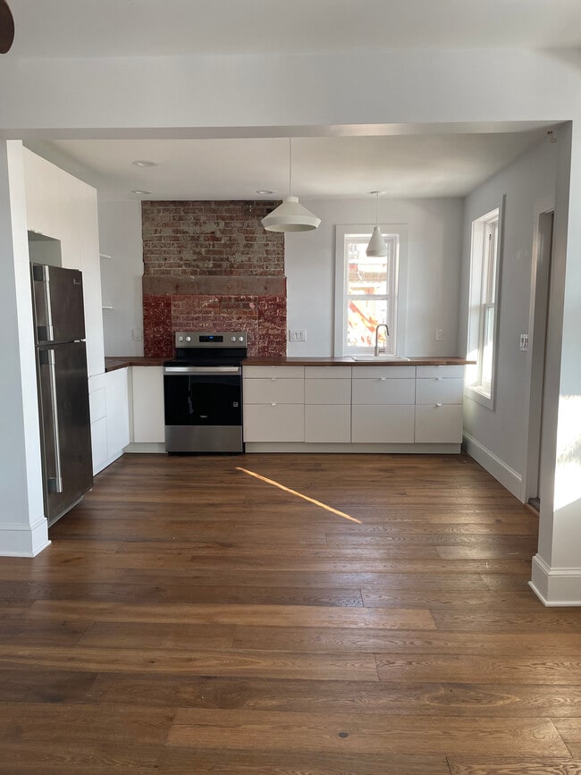 508 Liberty St, Unit -1 in Newburgh, NY - Building Photo - Building Photo