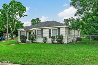 4056 Beech St in Bossier City, LA - Building Photo - Building Photo