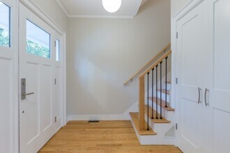 293 Broadway in Cambridge, MA - Building Photo - Building Photo