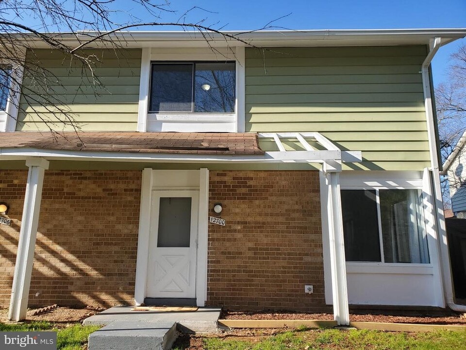 12700 Sesame Seed Ct in Germantown, MD - Building Photo