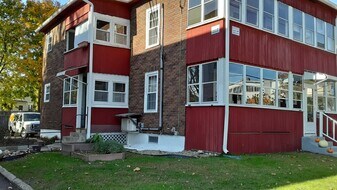 173 6th St, Unit 1st floor and Basement in Leominster, MA - Building Photo