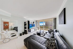 9341 Collins Ave in Surfside, FL - Building Photo