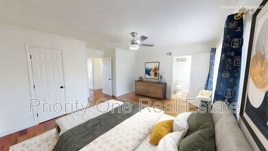 15333 Calle Juanito in San Diego, CA - Building Photo - Building Photo