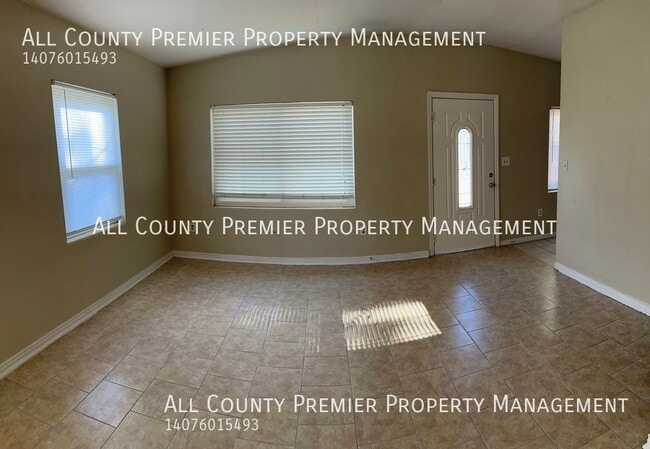 4611 Clarcona Ocoee Rd in Orlando, FL - Building Photo - Building Photo