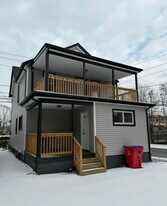 28 7th Ave in Carbondale, PA - Building Photo