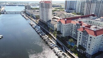 700 S Harbour Island Blvd, Unit 412 in Tampa, FL - Building Photo
