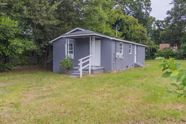 213 Japonica Ave in Augusta, GA - Foto de edificio - Building Photo