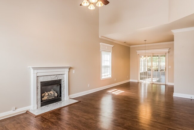 111 Coldwater Dr in Hendersonville, TN - Building Photo - Building Photo