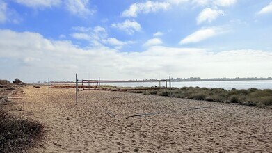 2101 Shore Line Dr in Alameda, CA - Building Photo - Building Photo