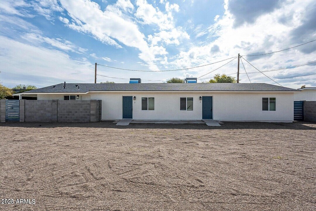 5039 N 18th Ave in Phoenix, AZ - Building Photo