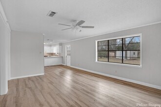 11122 Parkside Dr in Shreveport, LA - Building Photo - Building Photo