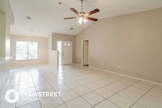 340 Ashbourne Dr in Orlando, FL - Building Photo - Building Photo