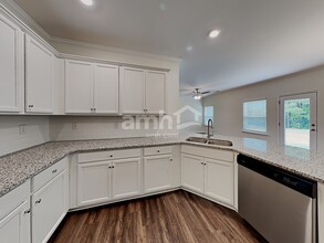 625 Woodall Rd in Stockbridge, GA - Building Photo - Building Photo