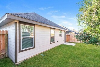 3773 Alexus Dr in Conroe, TX - Building Photo - Building Photo