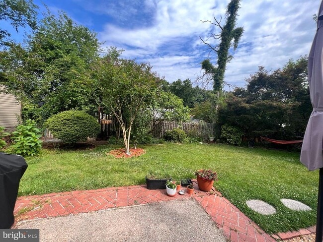 9110 Drake Pl in College Park, MD - Building Photo - Building Photo