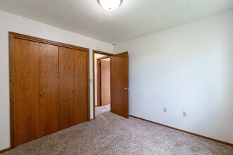 Clearview in West Fargo, ND - Building Photo - Building Photo