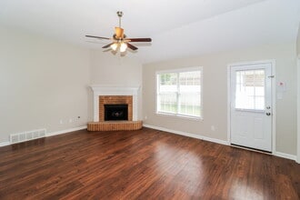 7699 Shadow Bend Ln in Arlington, TN - Building Photo - Building Photo