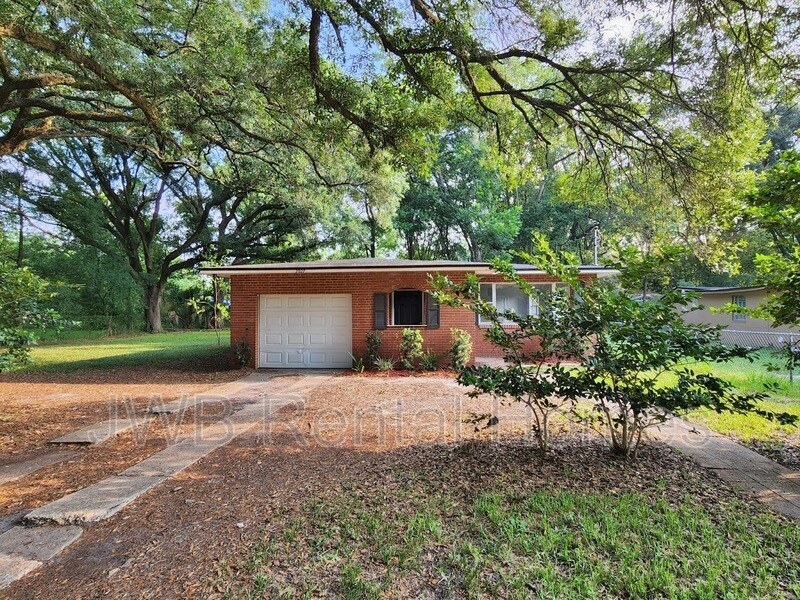 2927 W 1st St in Jacksonville, FL - Building Photo