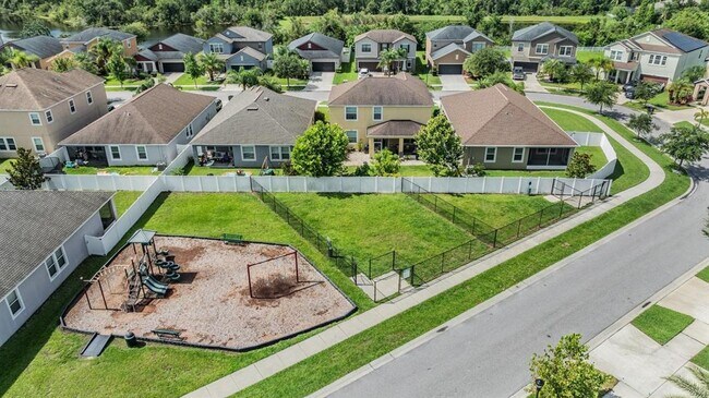 11729 Winterset Cove Dr in Riverview, FL - Building Photo - Building Photo