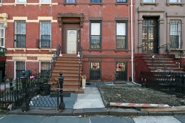 786 Quincy St in Brooklyn, NY - Building Photo - Building Photo