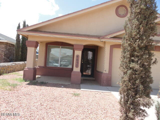 4657 Joseph Rodriguez Dr in El Paso, TX - Building Photo - Building Photo