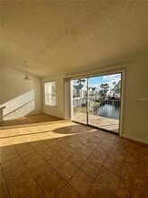 2504 Woodgate Blvd in Orlando, FL - Foto de edificio - Building Photo