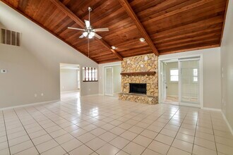 548 Matilda Pl in Longwood, FL - Building Photo - Building Photo