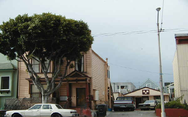 1082 Potrero Ave in San Francisco, CA - Building Photo