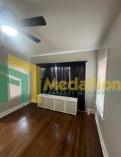 8536 S Elizabeth St in Chicago, IL - Building Photo - Building Photo