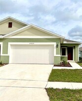 20032 Royal Tern Ct in Leesburg, FL - Building Photo