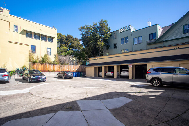 Garden Court in Berkeley, CA - Foto de edificio - Building Photo