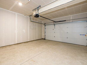 1407 NE 2nd Ave in Battle Ground, WA - Building Photo - Interior Photo