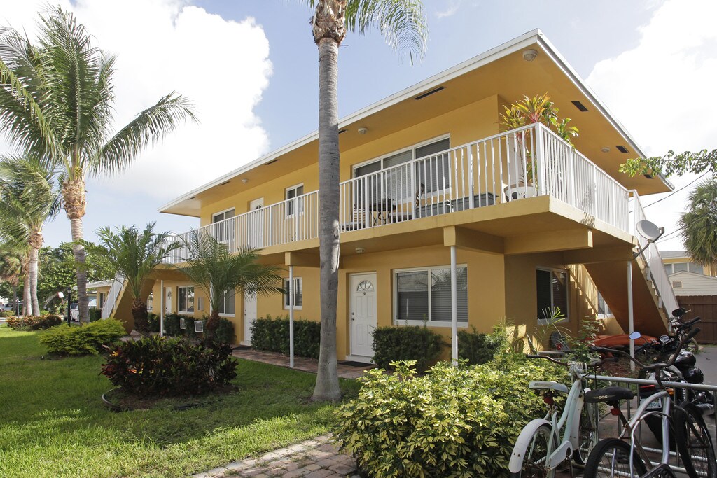Villas by the Beach Apartments Deerfield Beach, FL Apartments For Rent