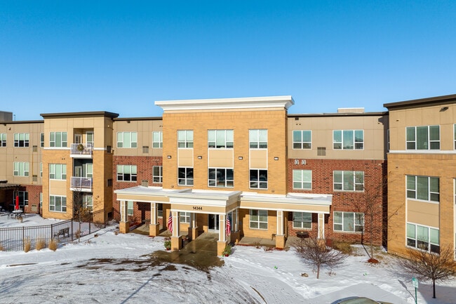 The Rosemount Senior Living at Steeple Center in Rosemount, MN - Foto de edificio - Building Photo