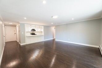 121 Tremont St, Unit B4 in Boston, MA - Building Photo - Building Photo