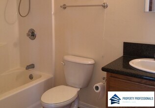 15-163 Puni Lani Loop N in Pahoa, HI - Building Photo - Building Photo