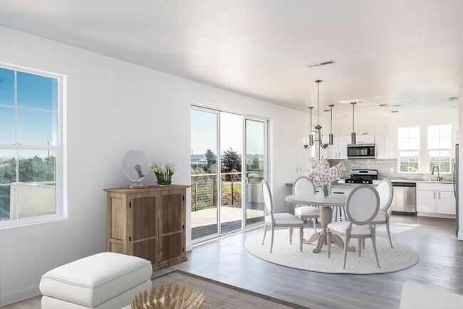 30 Blackbird Cir in Watsonville, CA - Building Photo - Building Photo