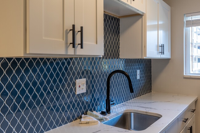 The Park on 13 Apartments - Royal Oak, MI